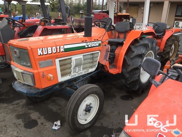 Kubota トラクター TRACTOR KUBOTA L2602 ( トラクター Kubota ) || UEJ Co. Ltd. || 福岡