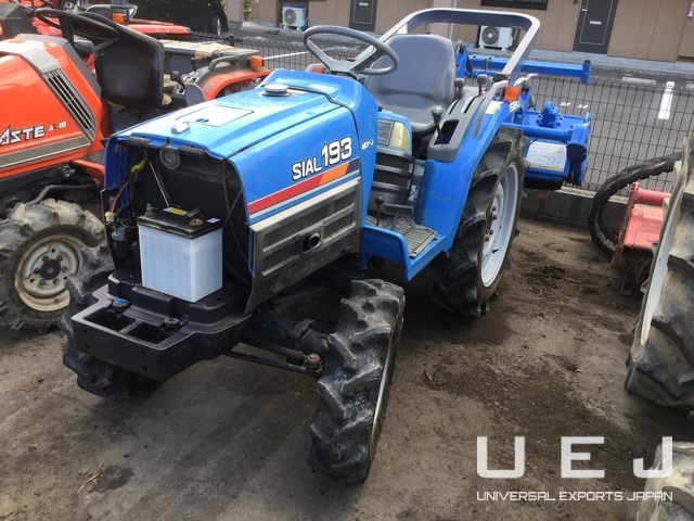 000245 TRACTOR ISEKI TF193