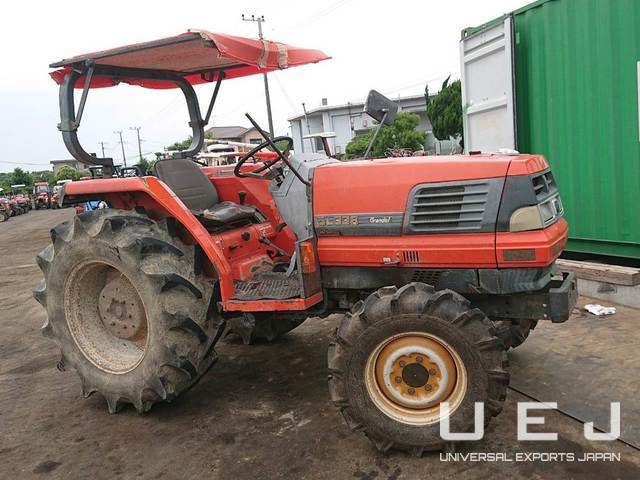 TRACTOR KUBOTA GL338 ( トラクター Kubota ) || UEJ Co. Ltd. || 福岡 